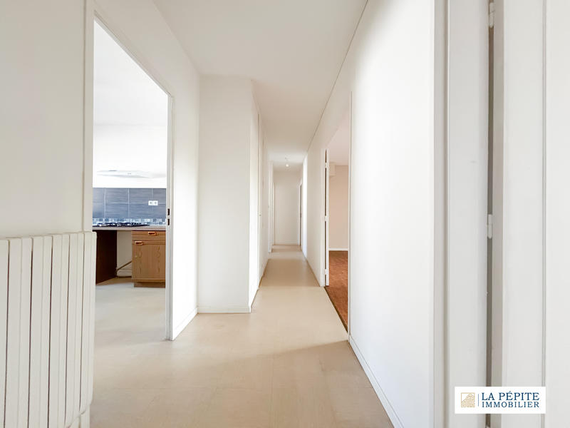 Appartement - 97 m² - 3 pièces