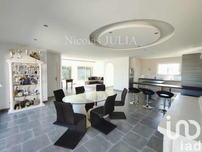 Maison - 147 m² - 5 pièces