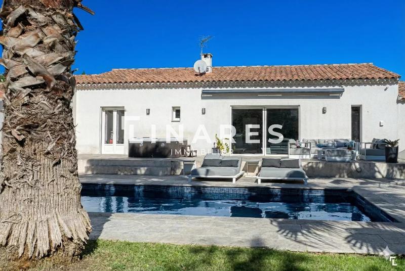 Maison - 158 m² - 5 pièces