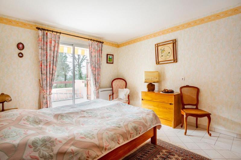 Villa - 210 m² - 6 pièces