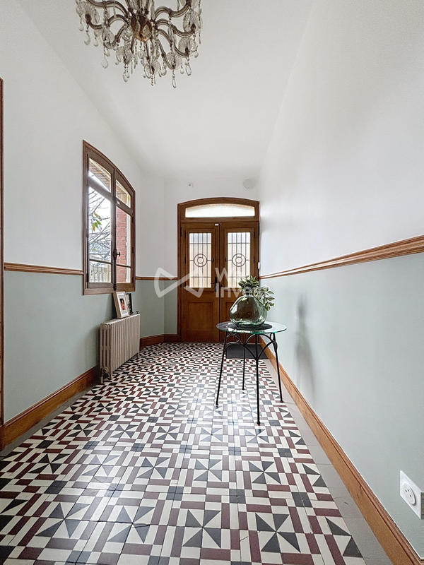 Maison - 150 m² - 9 pièces