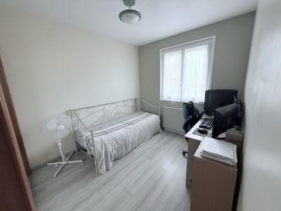 Maison - 98 m² - 5 pièces