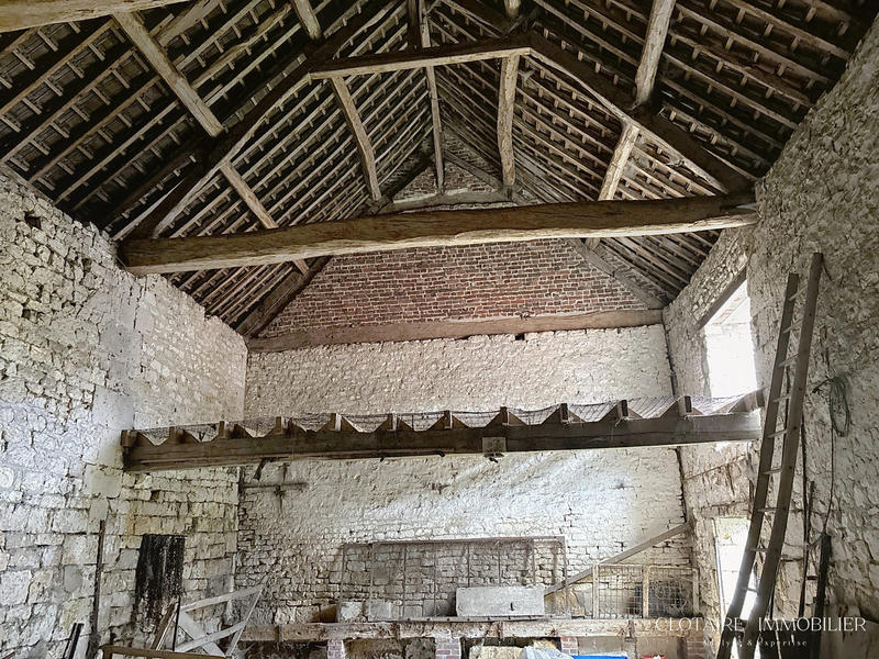 Ferme - 750 m² - 5 pièces