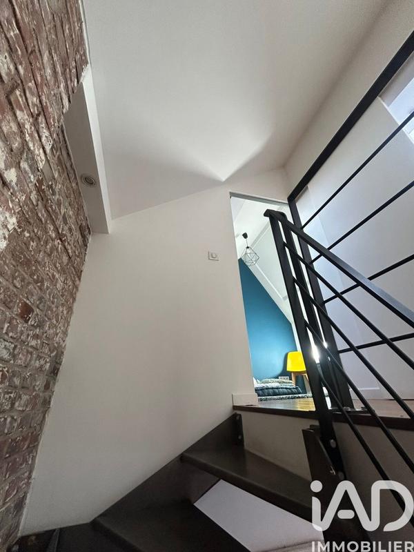 Loft - 83 m² - 3 pièces