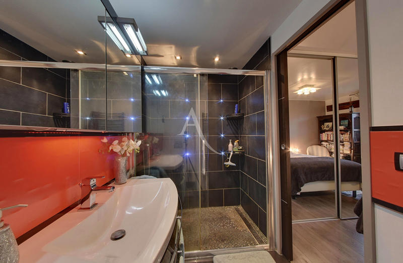 Appartement - 82 m² - 4 pièces