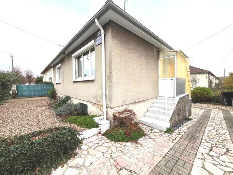 Maison - 120 m² - 5 pièces