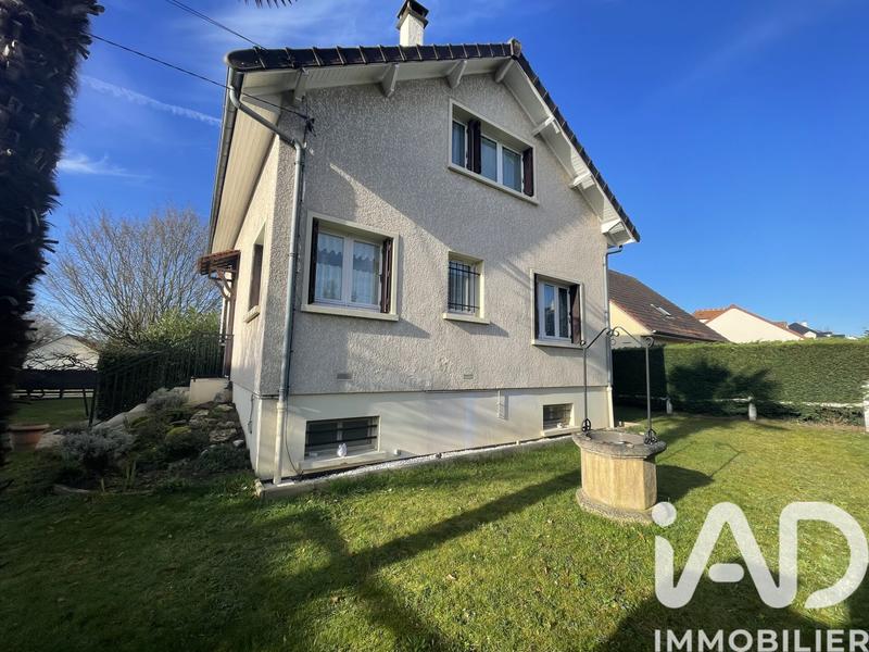 Maison - 91 m² - 5 pièces