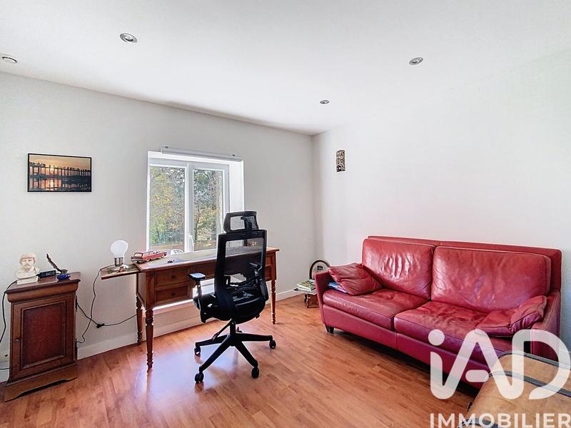 Maison - 240 m² - 9 pièces