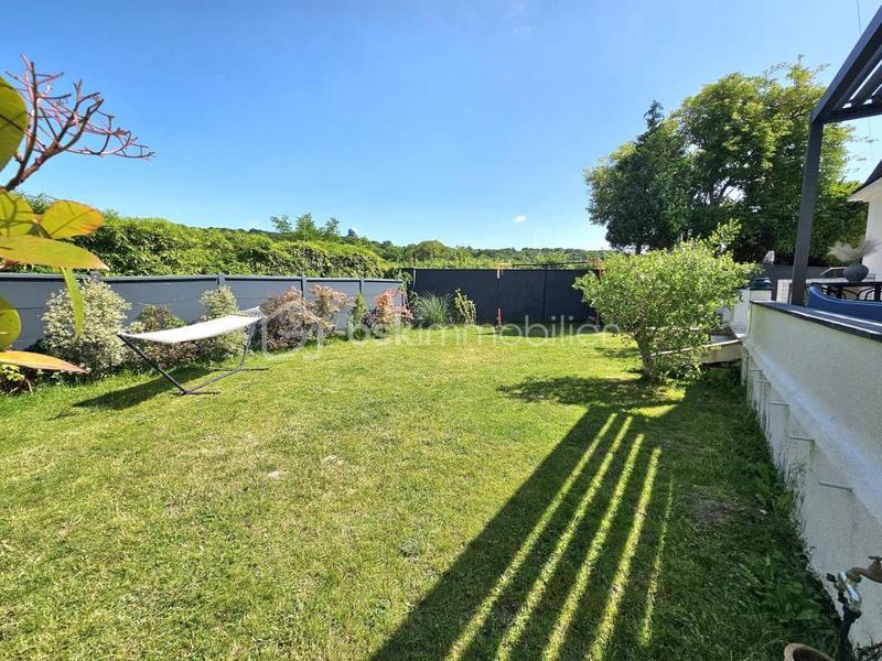 Pavillon - 151 m² - 7 pièces