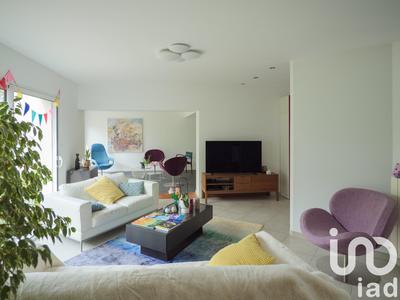 Maison - 156 m² - 9 pièces