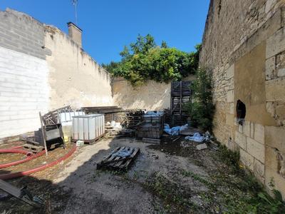 Maison - 180 m² - 2 pièces