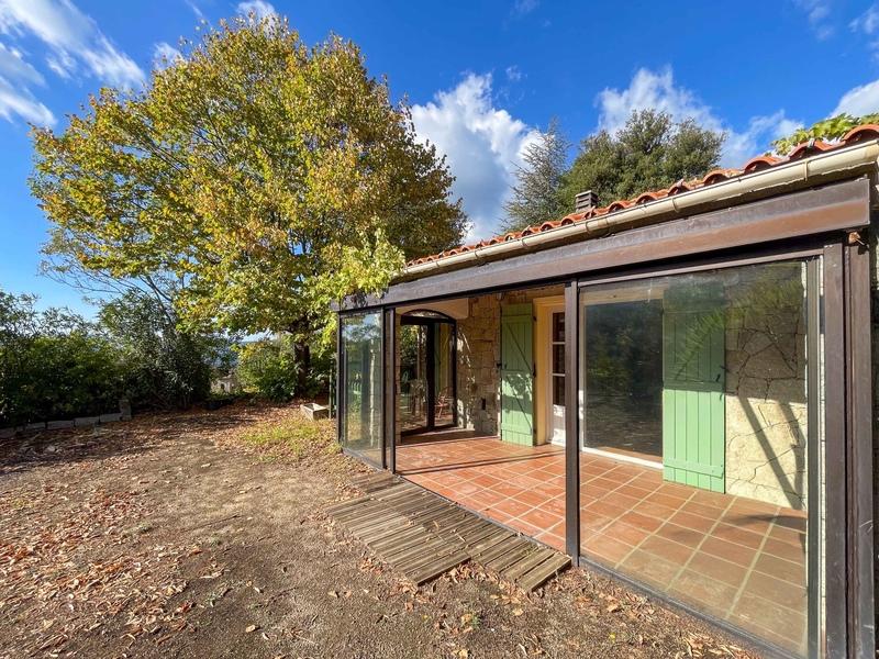 Maison en pierre - 178 m² - 6 pièces