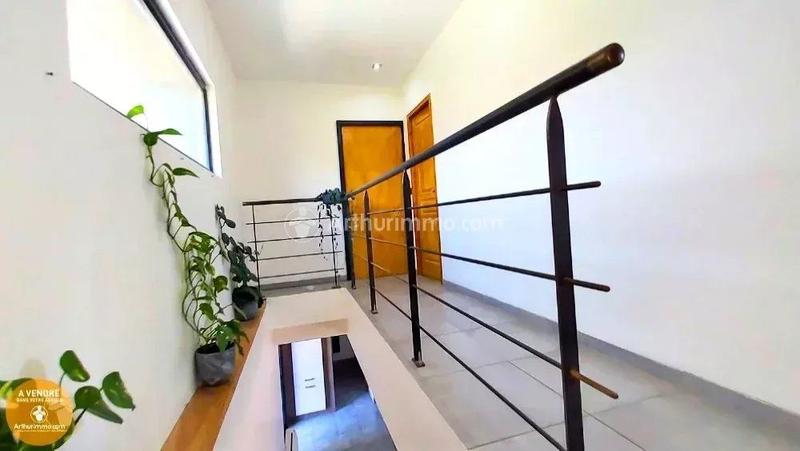 Maison - 156 m² - 6 pièces