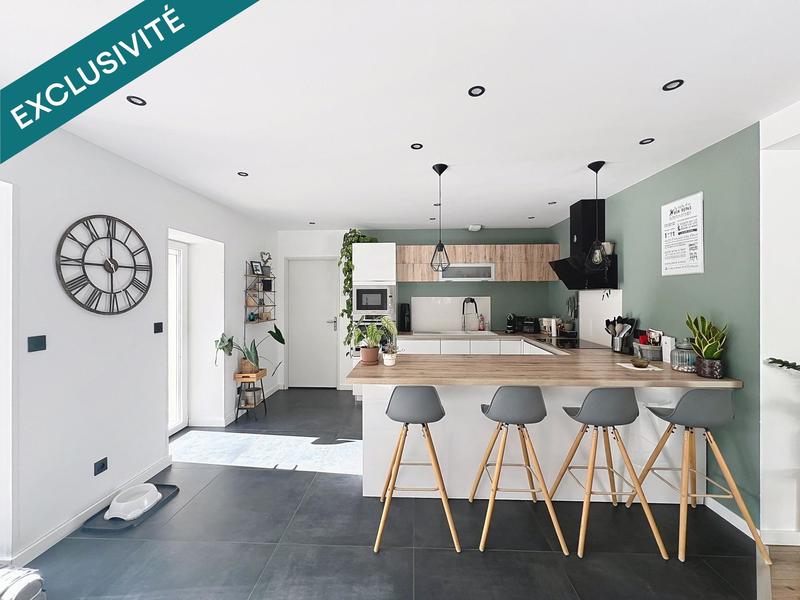 Maison - 178 m² - 6 pièces