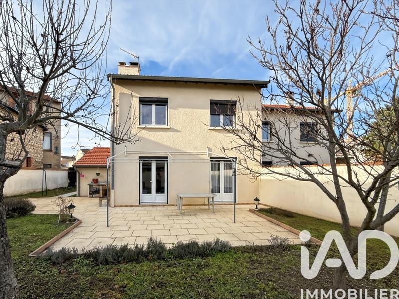 Maison - 85 m² - 4 pièces