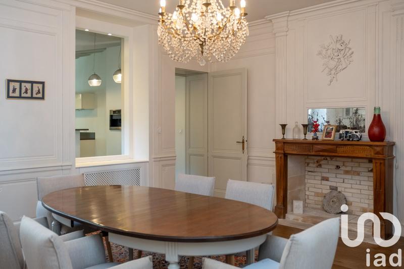 Maison - 422 m² - 10 pièces