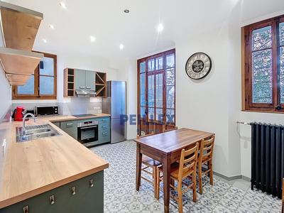 Appartement - 114 m² - 5 pièces