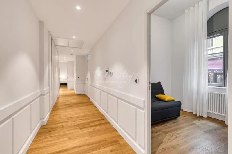 Appartement - 120 m² - 4 pièces