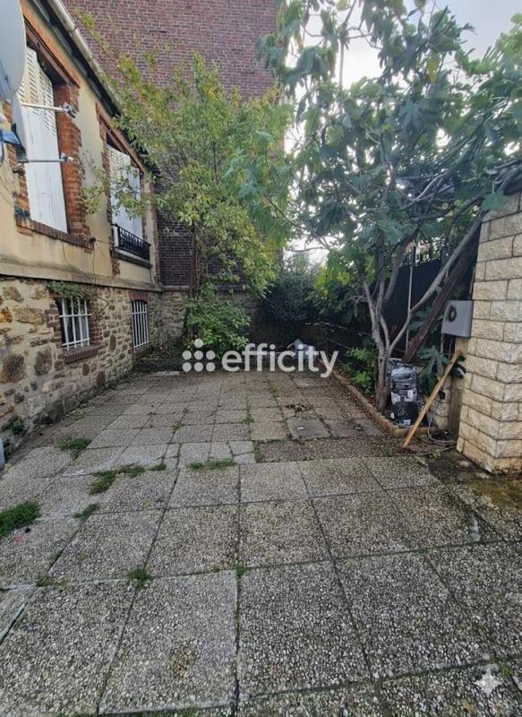 Pavillon - 80 m² - 5 pièces