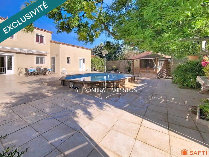 Maison - 248 m² - 10 pièces