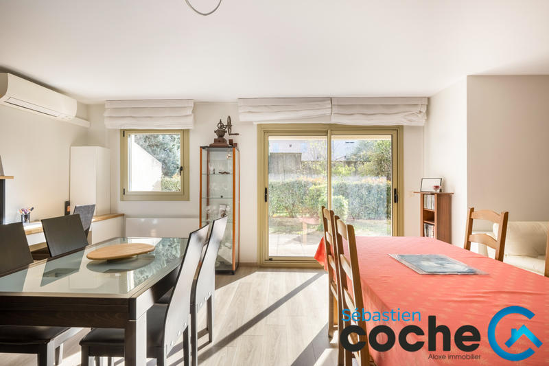 Appartement - 111 m² - 4 pièces