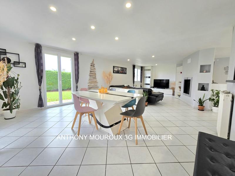 Maison - 166 m² - 7 pièces