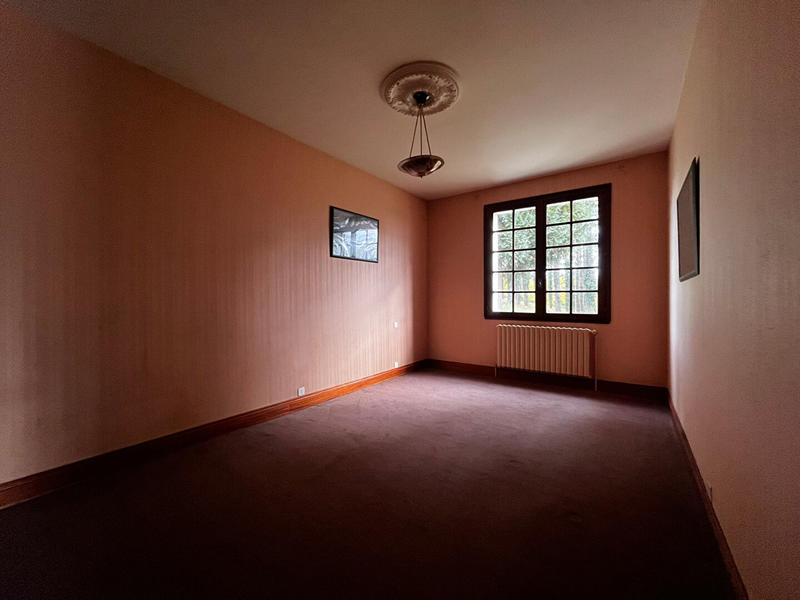 Maison - 200 m² - 5 pièces