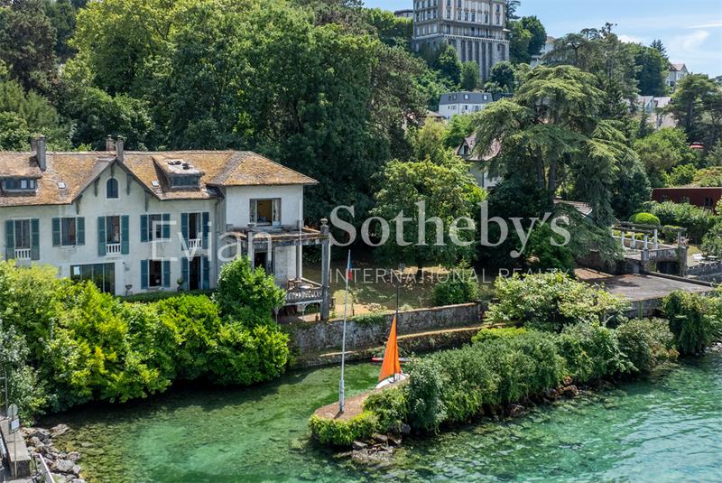 Maison - 527 m² - 18 pièces