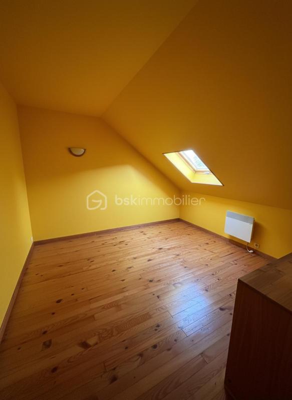 Pavillon - 101 m² - 7 pièces