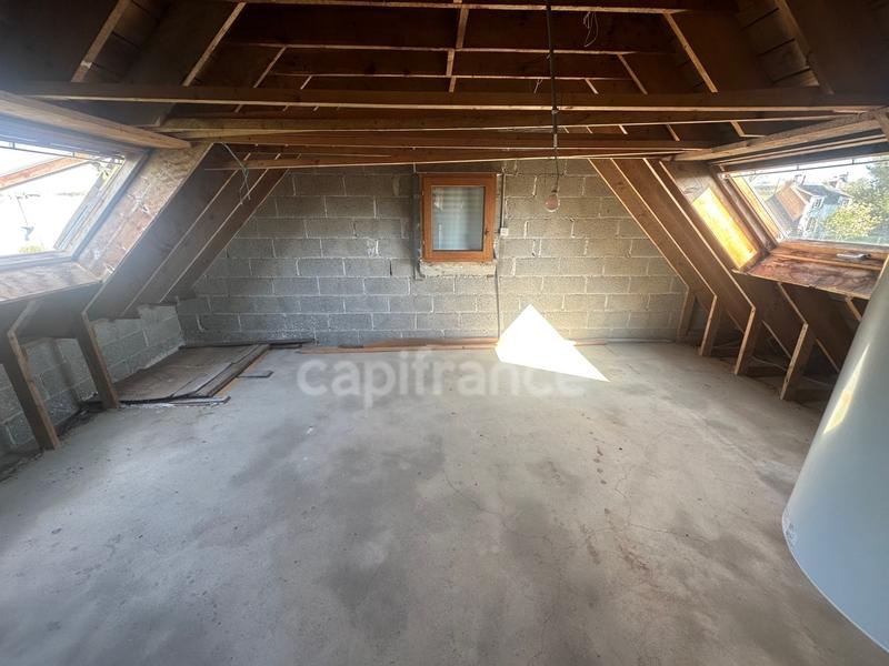 Maison - 100 m² - 7 pièces