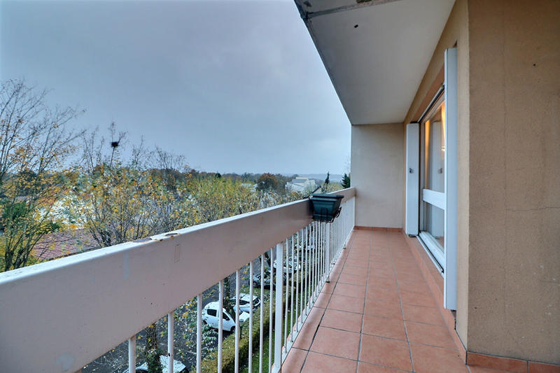 Appartement - 85 m² - 4 pièces