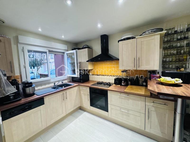 Maison jumelée - 75 m² - 3 pièces