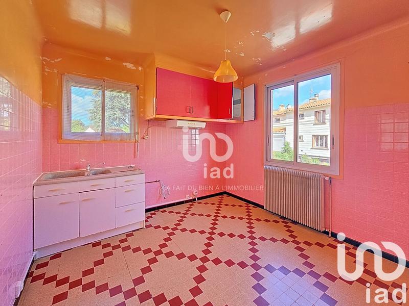 Maison - 250 m² - 10 pièces