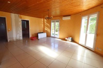 Maison - 102 m² - 4 pièces