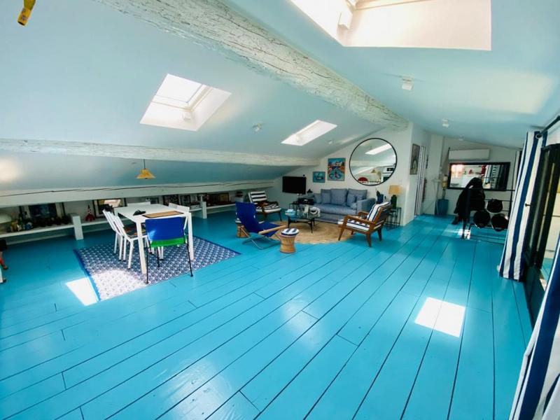 Appartement - 90 m² - 3 pièces