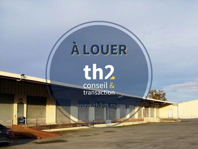 Entrepôt - 1 400 m²