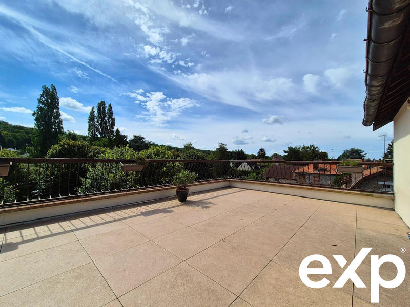 Appartement - 118 m² - 5 pièces