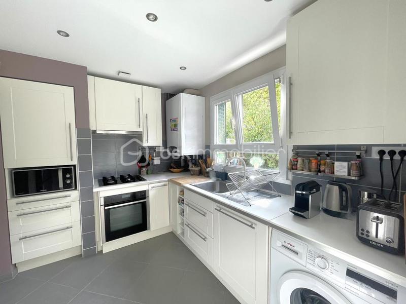 Maison - 98 m² - 6 pièces