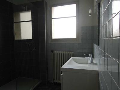 Appartement - 77 m² - 3 pièces