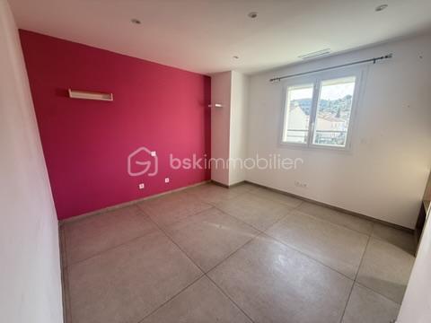 Villa - 109 m² - 4 pièces