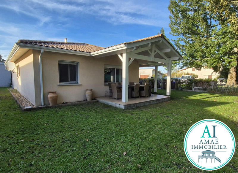 Maison - 93 m² - 4 pièces