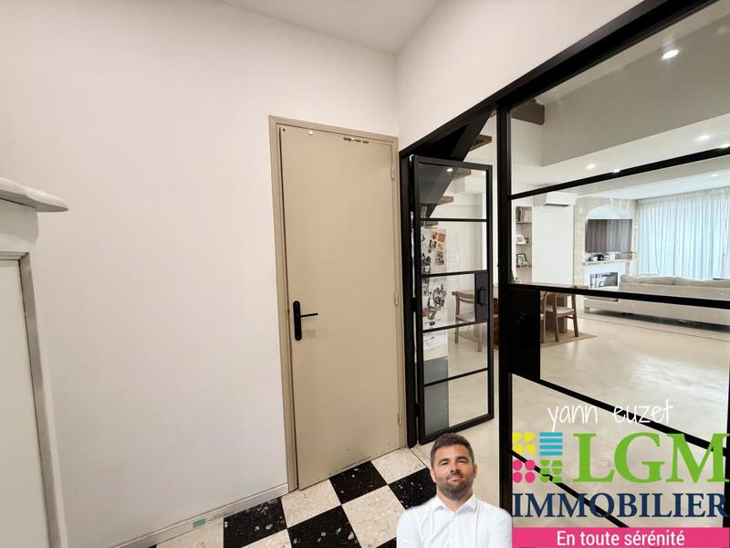 Immeuble - 170 m² - 6 pièces