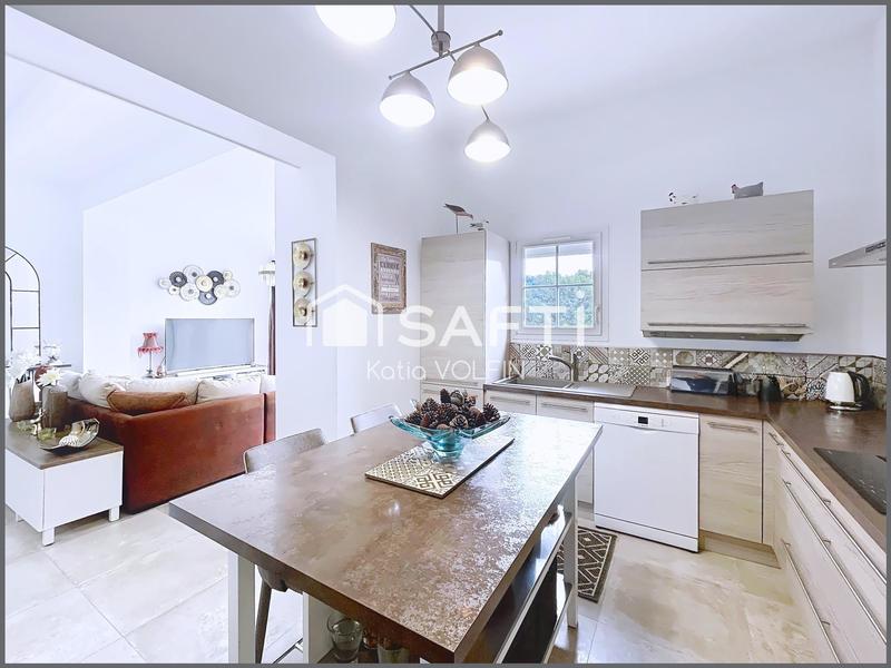 Maison - 127 m² - 5 pièces