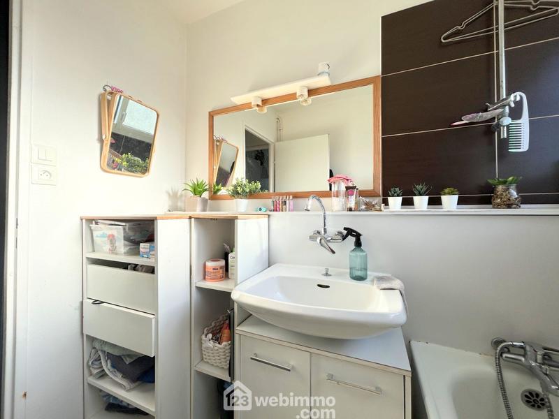 Appartement - 66 m² - 2 pièces