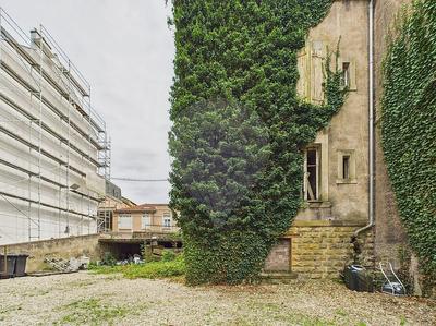 Maison - 200 m² - 10 pièces