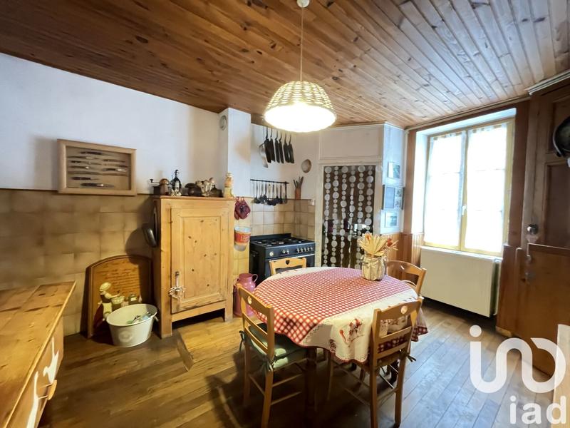 Maison de village - 80 m² - 4 pièces