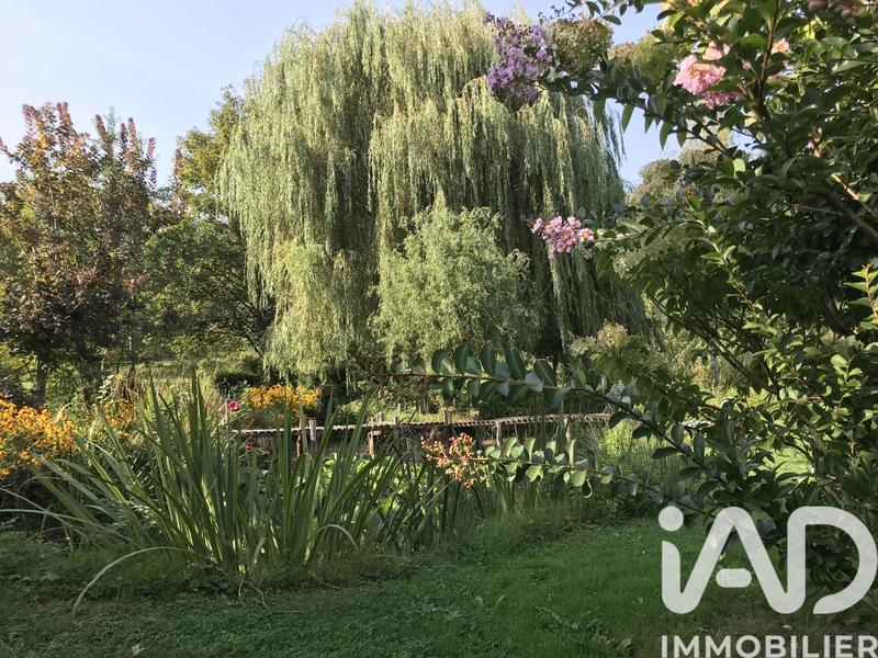 Maison - 220 m² - 8 pièces