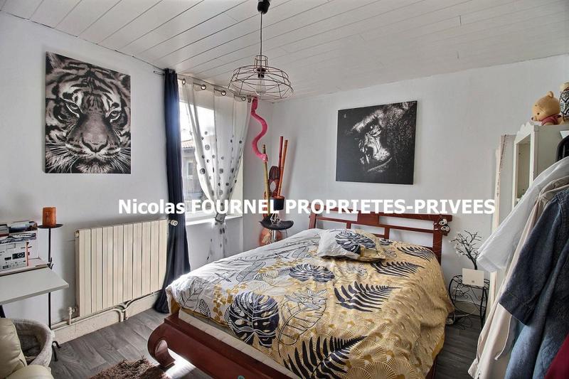 Maison - 280 m² - 6 pièces