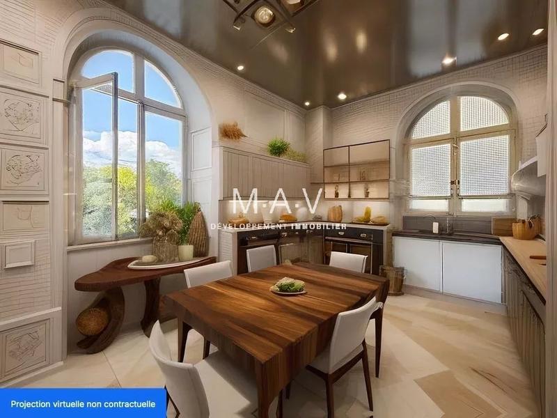 Appartement - 150 m² - 5 pièces