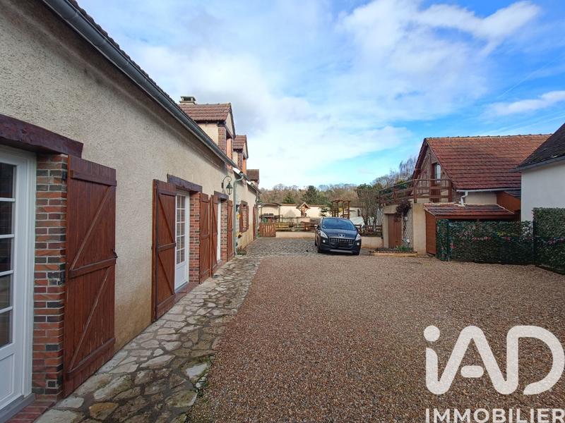 Maison de village - 170 m² - 8 pièces